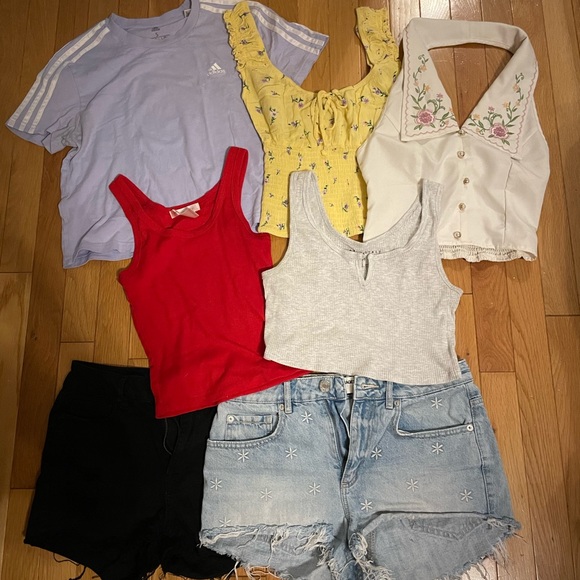 Garage Tops - Women’s clothing bundle